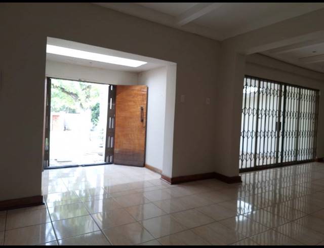 3 BEDROOM HOUSE FOR SALE IN ROOSEVELT PARK